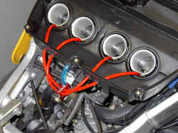 CBR 900 RR inside 5.JPG (168259 bytes)